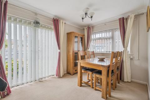 undefined, Alpine Close, Hitchin, SG4