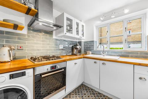 2 bedroom flat for sale, Goddard Place, London