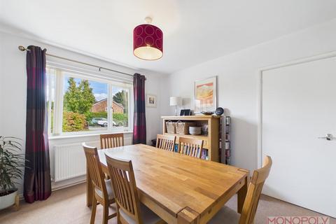 13 Darland Lane, Rossett, Wrexham, LL12 0EL