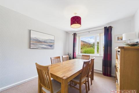 13 Darland Lane, Rossett, Wrexham, LL12 0EL