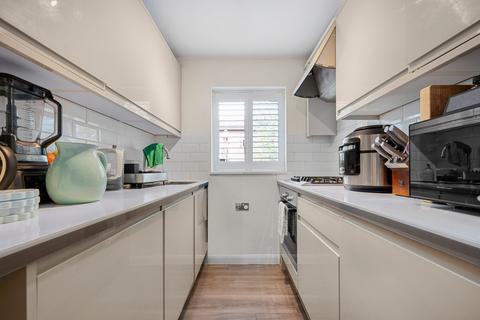 2 bedroom flat for sale, Lanark Road, Maida Vale, London