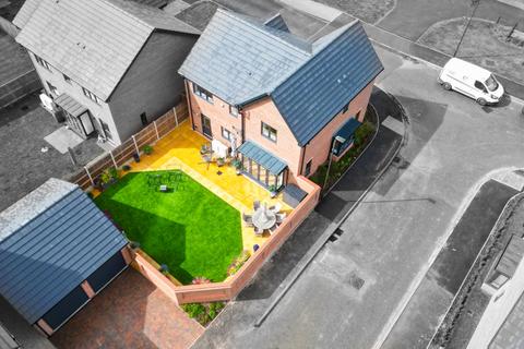 4 bedroom detached house for sale, Deepfields Drive, Shipley