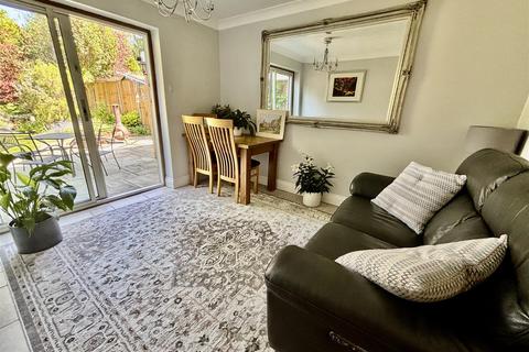 undefined, Ravenstone Road, Surrey GU15
