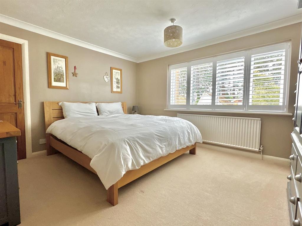 Thumbnail image2.jpg