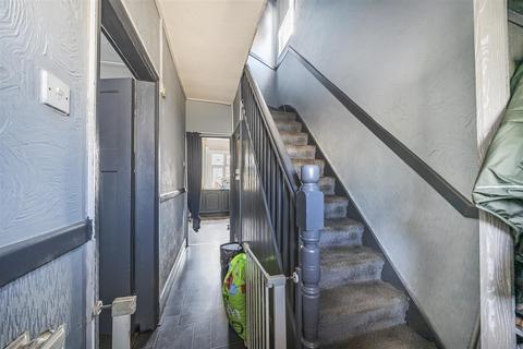 3 bedroom semi-detached house for sale, Hurcott Road, Kidderminster
