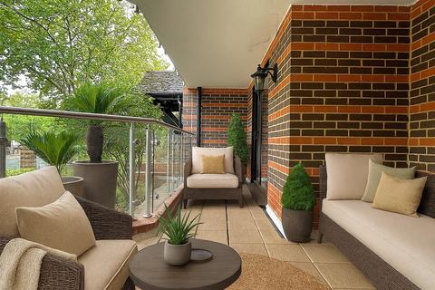 Blyth Road, Bromley, BR1