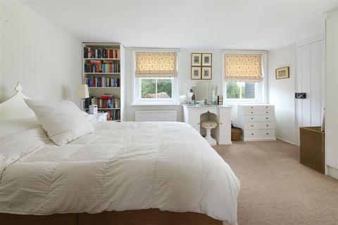 4 bedroom end of terrace house to rent, Fern Cottage, Taylors Hill, Chilham