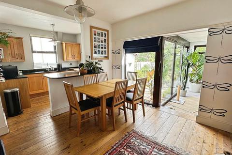 8 Tower Road, Bristol, BS15 1PG