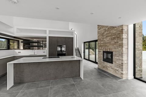 4 bedroom detached house for sale, Mill View, Ardleigh CO4