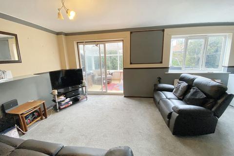 3 bedroom semi-detached house for sale, Rowntree Way, Royal Quays, North Shields, Tyne and Wear, NE29 6XX