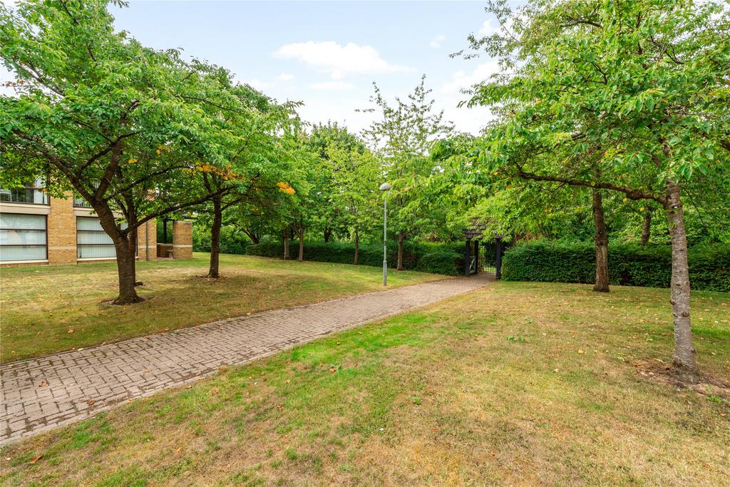 Communal Grounds