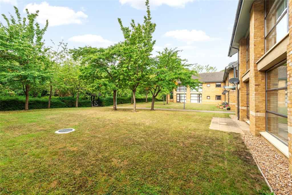 Communal Grounds