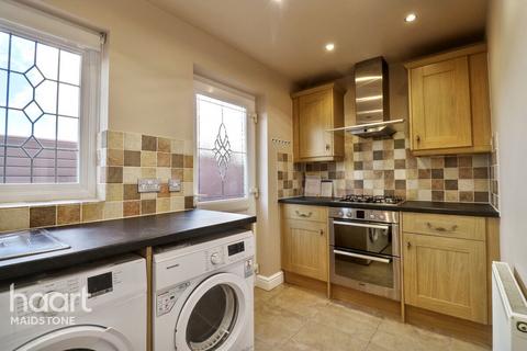 2 bedroom semi-detached bungalow for sale, Longfield Place, Maidstone
