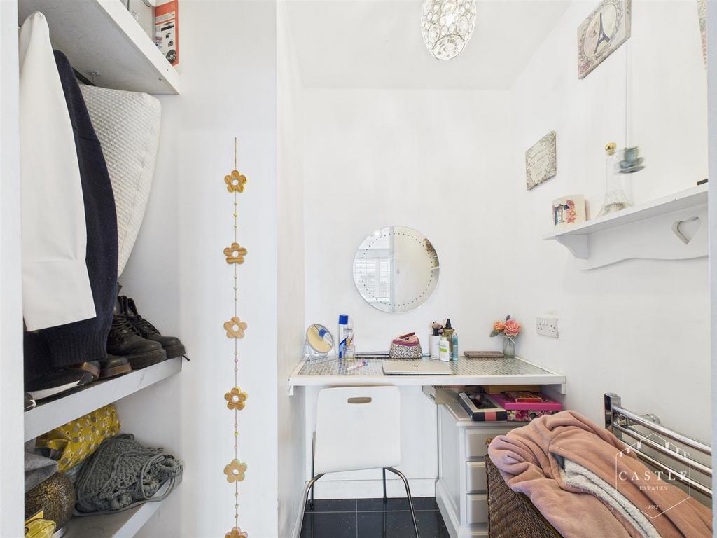 Dressing area