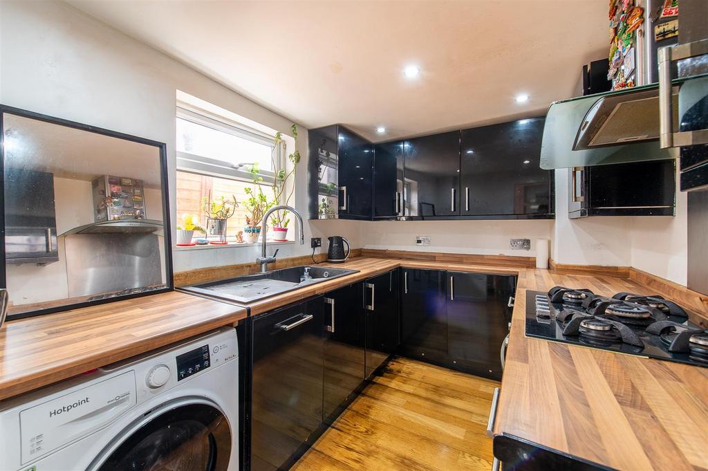 106 Kingsley Road-05.jpg