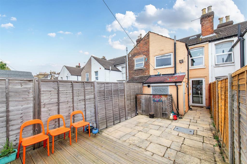 106 Kingsley Road-21.jpg