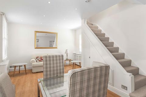 15 Redcliffe Place, London, SW10 9DB