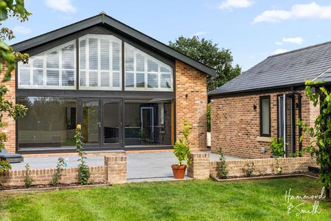 undefined, Kents Lane, Epping CM16