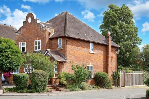 undefined, The Spinney, Beaconsfield, Buckinghamshire, HP9
