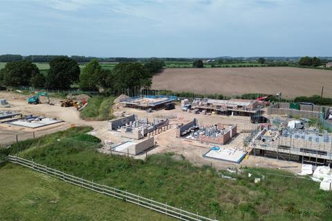 2 bedroom semi-detached bungalow for sale, Breck Lane, Doncaster DN10