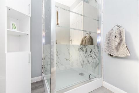 23 Binland Grove, Chatham, ME5 9UU