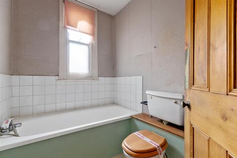 2 bedroom maisonette for sale, Pelham Road, Wimbledon SW19