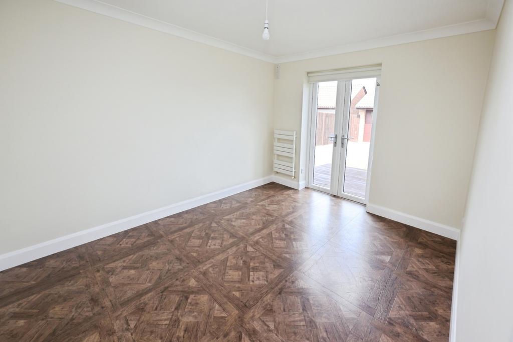 Pbox-bedroom-318949.JPG