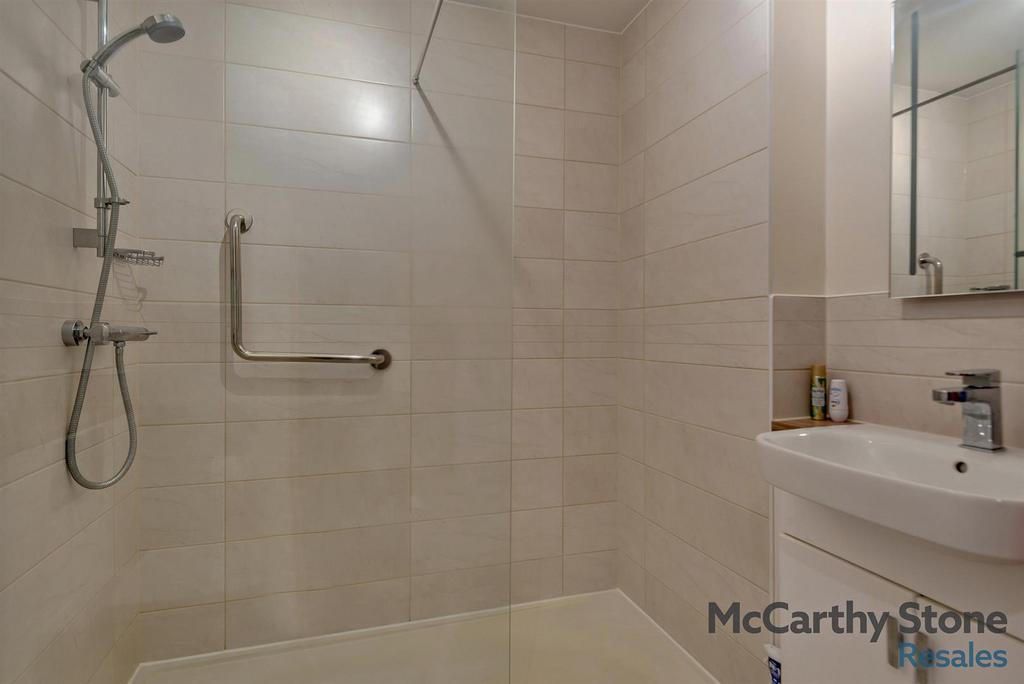 8661005-interior17-800.jpg