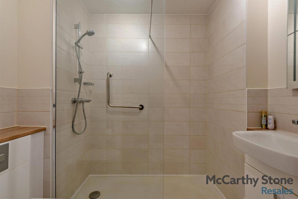 8661005-interior04-800.jpg