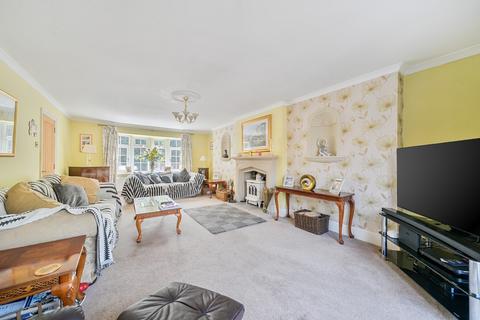 5 bedroom detached house for sale, New Road, Chiseldon, Swindon, SN4