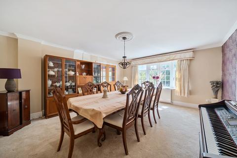5 bedroom detached house for sale, New Road, Chiseldon, Swindon, SN4