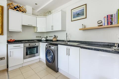 2 bedroom flat for sale, Breakspears Road, Brockley, London, SE4