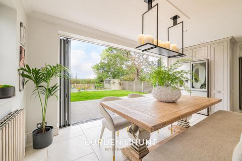 4 bedroom semi-detached house for sale, Church Road, Stanford Rivers, CM5