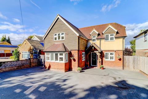 undefined, Wycombe Road, High Wycombe HP14