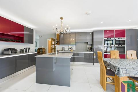 3 bedroom detached house for sale, The Mount, Milton Keynes MK17