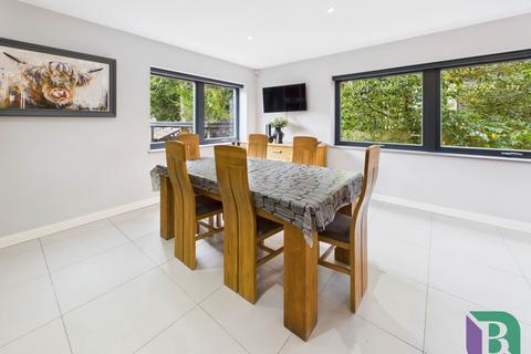 3 bedroom detached house for sale, The Mount, Milton Keynes MK17