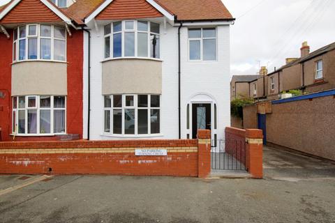 5 bedroom semi-detached house for sale, Sandringham Avenue, Denbighshire LL18