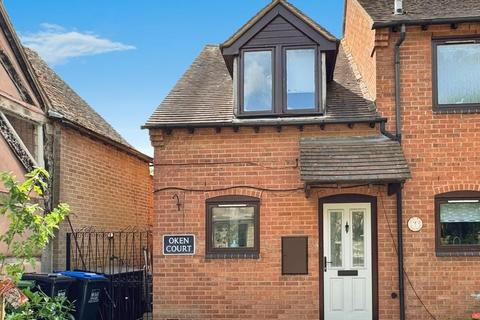 3 bedroom end of terrace house for sale, Oken Court, Warwick