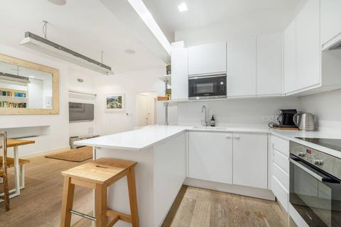 2 bedroom flat to rent, Gloucester Gardens, Bayswater, London, W2