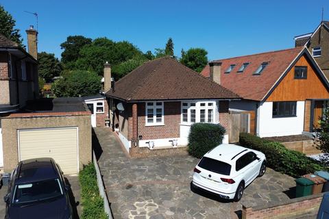 3 bedroom detached bungalow for sale, Durrants Drive, Croxley Green, Rickmansworth, WD3