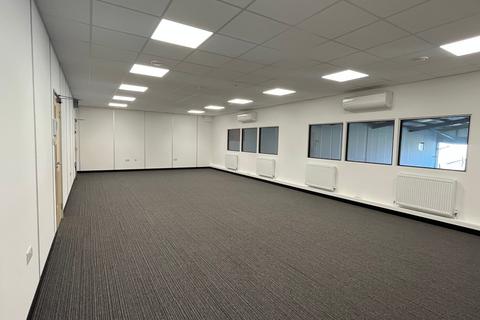 Warehouse to rent, Hangar 4, Cecil Pashley Way, Shoreham Airport Shoreham by Sea BN43 5FF