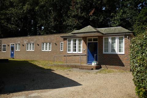 Office to rent - London Rd Hassocks BN6 9BN