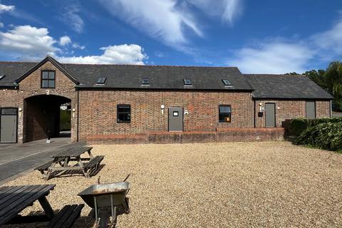 Office to rent, Holmsted Hl Cuckfield RH17 5JF