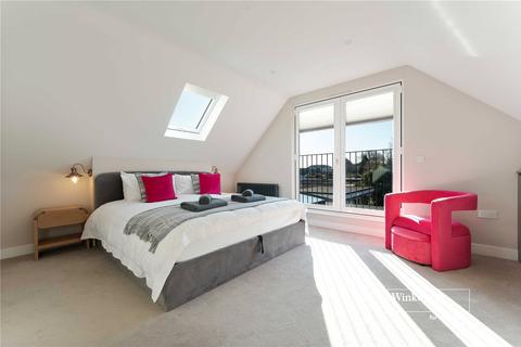 4 bedroom bungalow for sale, Raven Way, Christchurch, Dorset, BH23