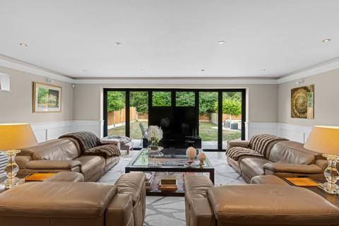 4 bedroom detached house for sale, Straight Road, Essex CO3
