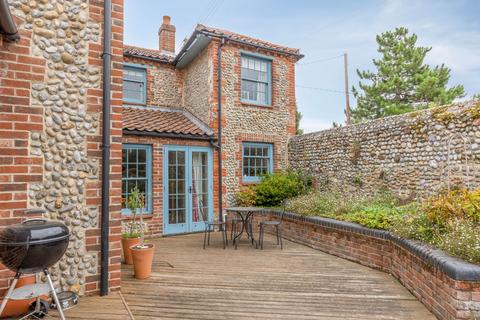 undefined, Chain Free - A Refined Coastal Home in Blakeney