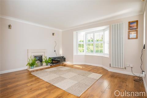 2 Harbours Close, Bromsgrove, B61 7HL