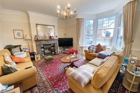 7 bedroom semi-detached house for sale, Holywell Avenue, Whitley Bay, Tyne and Wear, NE26 3AA