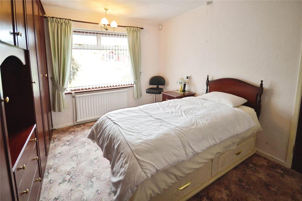 Mai Bedroom