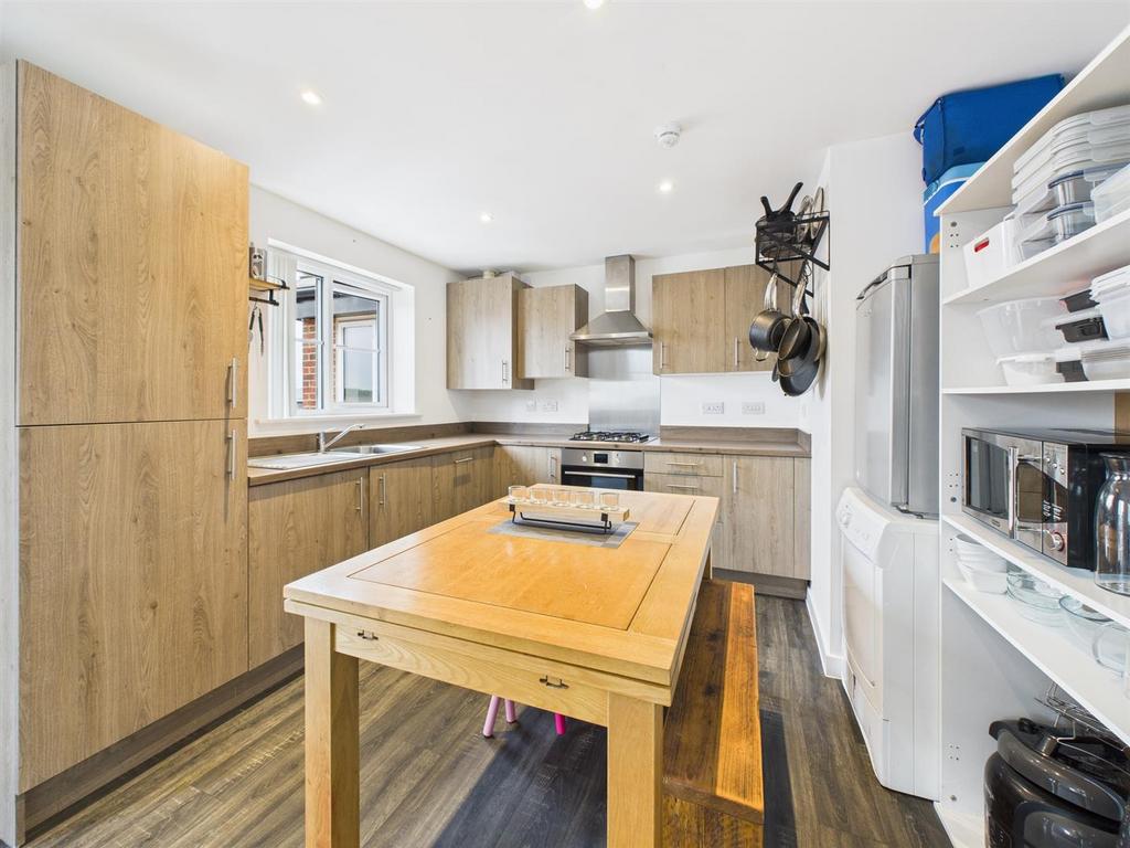 Open Plan Lounge/Kitchen